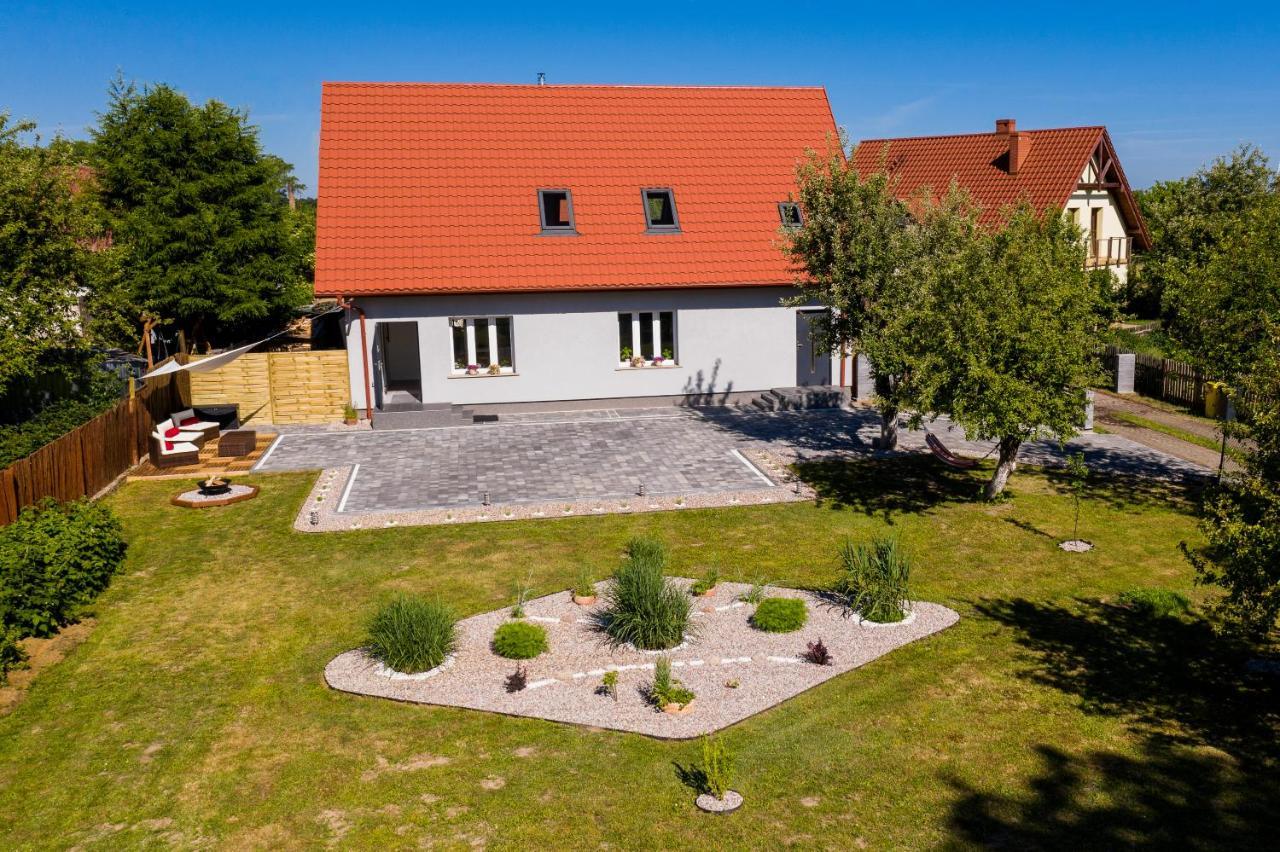 Apartament Na Cysterskim Szlaku Starzyno  Buitenkant foto